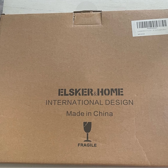 8.5 by 11 Frame for certificate or diploma - Picture 4 of 5